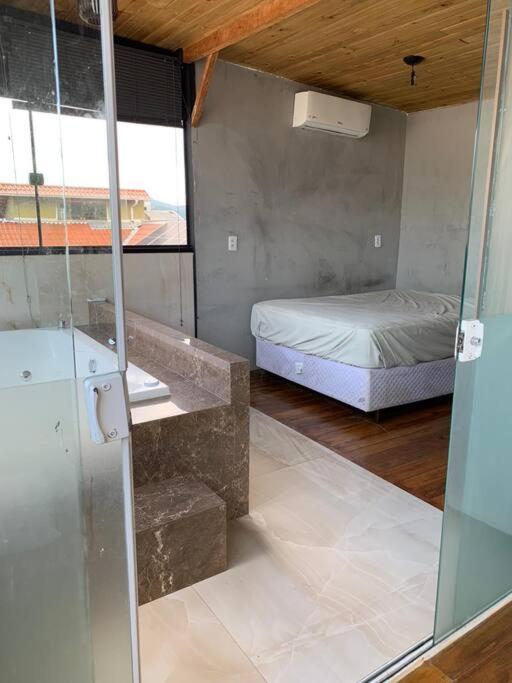 Suite Com Hidro No Centro Balneario Camboriu Exterior photo